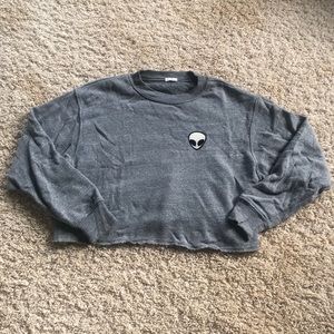 👽 Brandy Melville Cropped Sweatshirt 👽